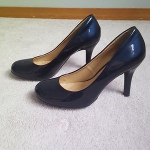 Navy Blue Patent Leather Pumps